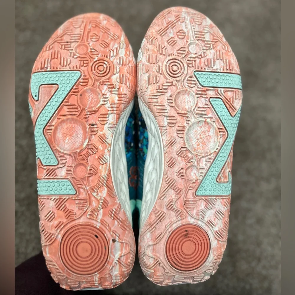Nike women’s size